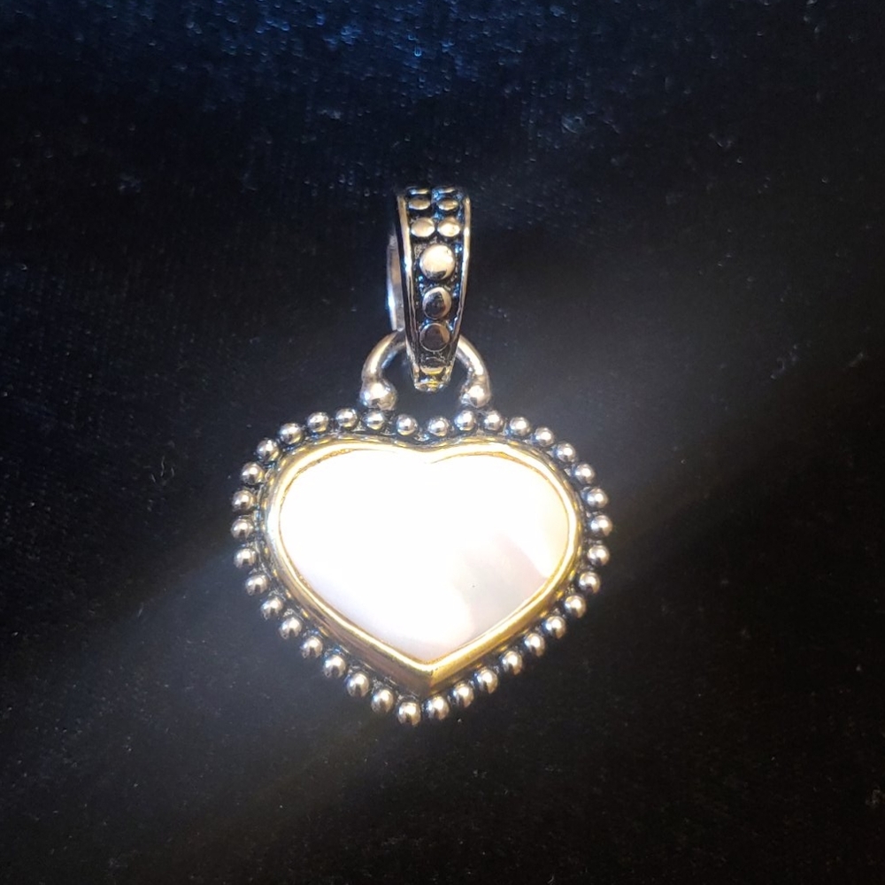 Heart pendant